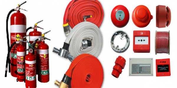 بررسی ویژگی ها و استانداردهای تجهیزات آتش نشانی APC