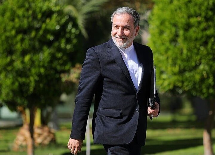 عراقچی: دیدگاه فریبکارانه‌ای از سوی ترامپ مطرح شد/ منتظر اعلام عمان هستیم