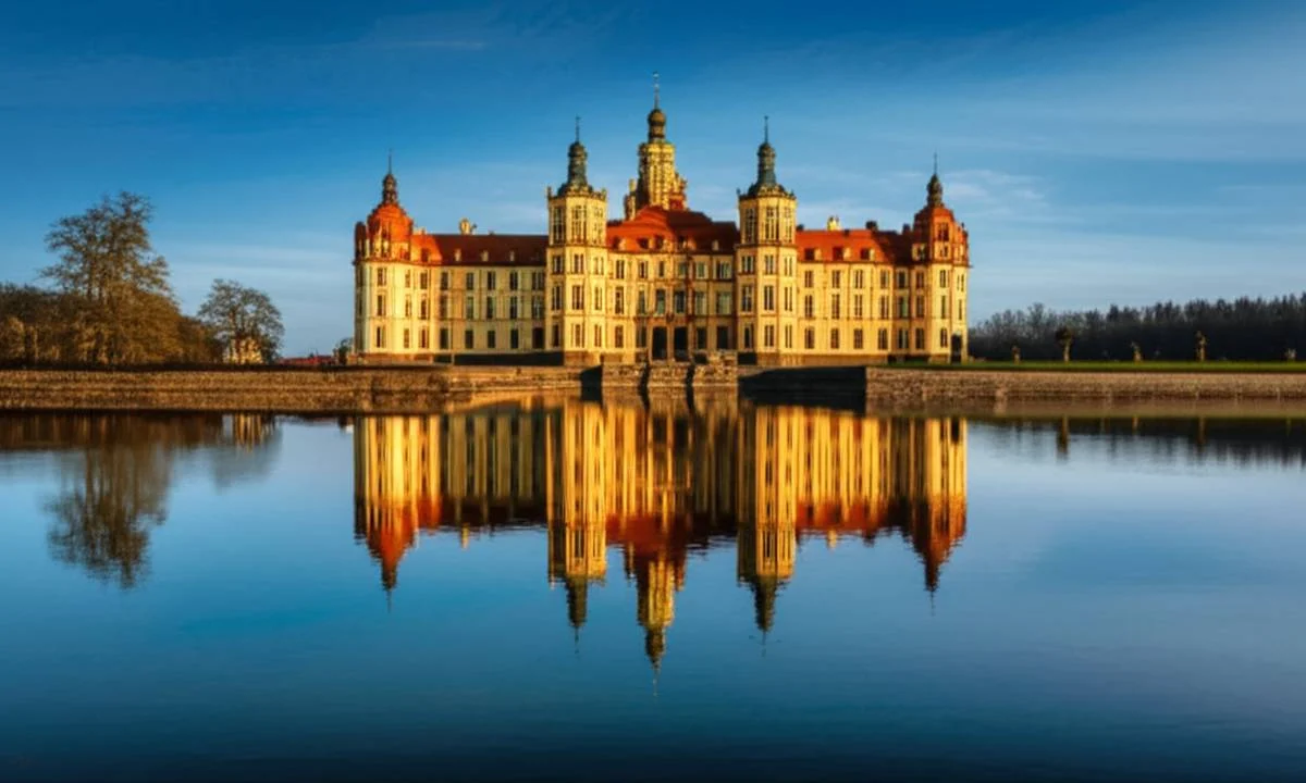 قصر موریتزبرگ (Moritzburg Castle) | تاریخ، معماری و بازدید